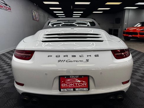 Used 2015 Porsche 911 Carrera S image 16