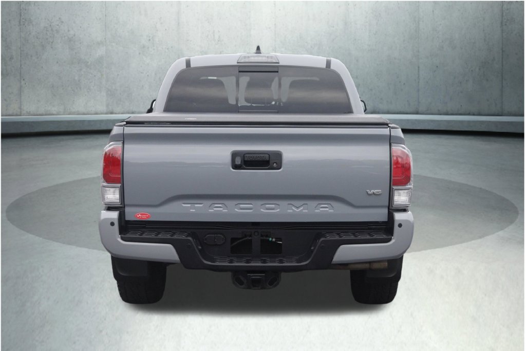 Used 2021 Toyota Tacoma TRD Sport w/ Technology Package AWD/4WD image 14