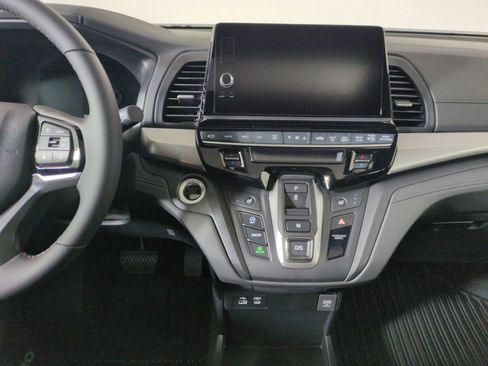 New 2026 Honda Odyssey Sport-L image 17