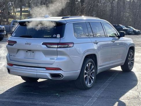 Used 2021 Jeep Grand Cherokee L Overland w/ Advanced Protech Group III image 3