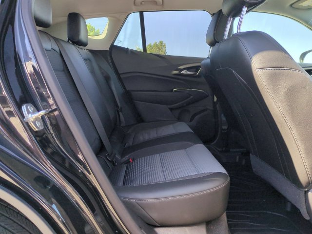 Used 2024 Chevrolet Trax LT FWD image 30