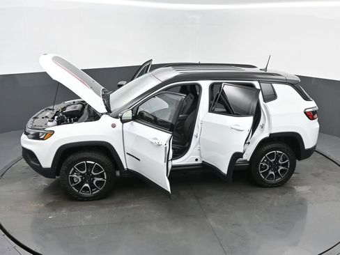 New 2026 Jeep Compass Trailhawk image 63