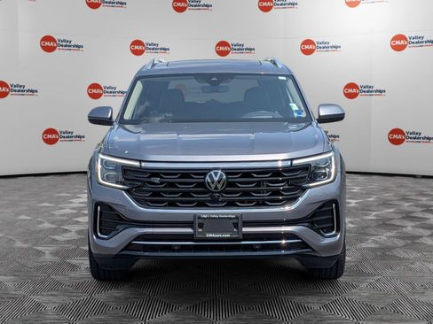 Used 2024 Volkswagen Atlas SEL Premium R-Line AWD/4WD image 2