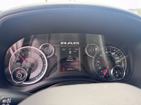 Used 2019 RAM 1500 Big Horn AWD/4WD image 17