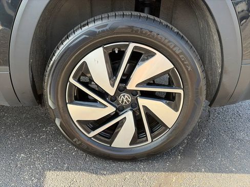 Used 2026 Volkswagen Atlas SE AWD/4WD image 11