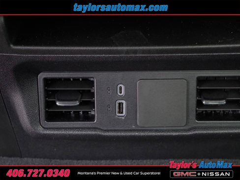 Used 2024 GMC Sierra 1500 Pro w/ Graphite Edition AWD/4WD image 23
