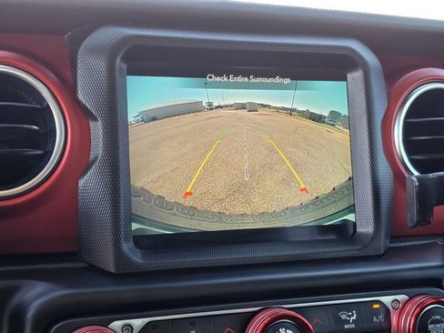 Used 2021 Jeep Wrangler Unlimited Rubicon image 11