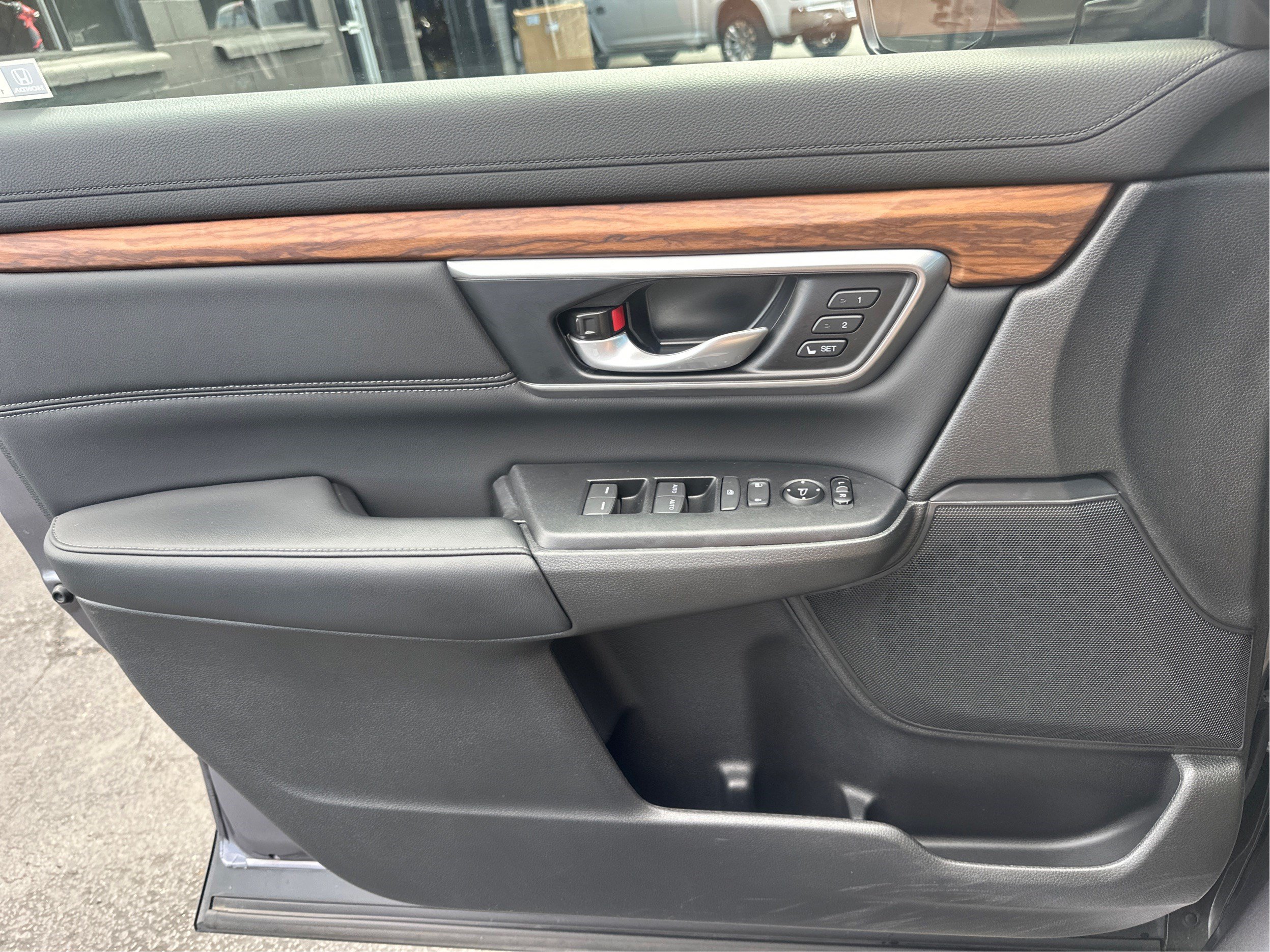 Used 2021 Honda CR-V Touring image 20