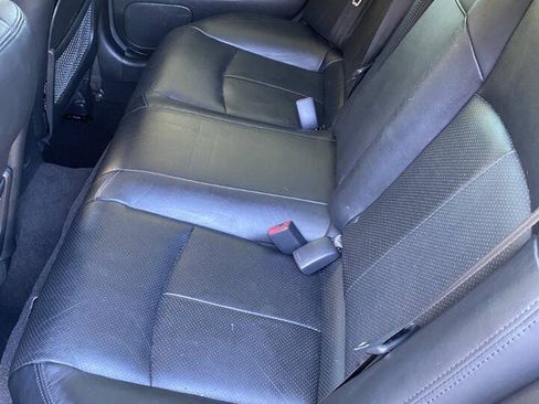 Used 2011 INFINITI G37 Journey w/ Premium Pkg RWD image 18