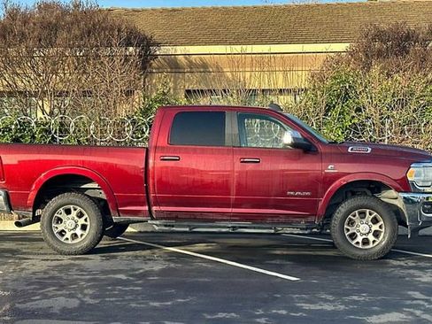 Used 2019 RAM 3500 Laramie image 7