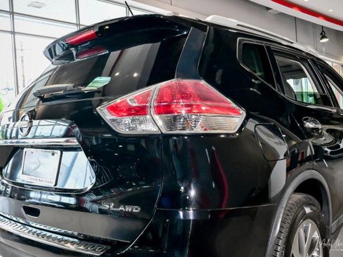 Used 2015 Nissan Rogue SL w/ SL Premium Package AWD/4WD image 11