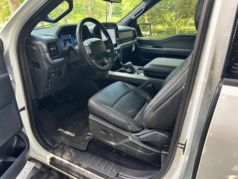 Used 2025 Ford F150 XLT w/ Equipment Group 301A Standard AWD/4WD image 10