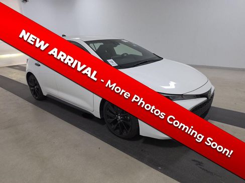 Used 2022 Toyota Corolla SE FWD image 1