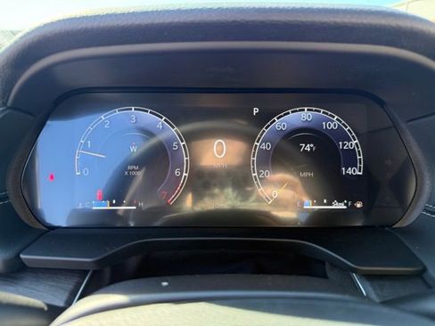 New 2025 Jeep Grand Cherokee Limited image 17