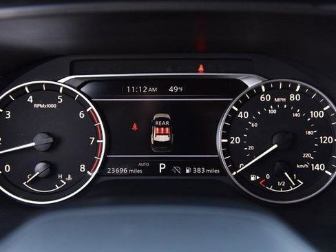 Certified 2025 Nissan Rogue SV image 12