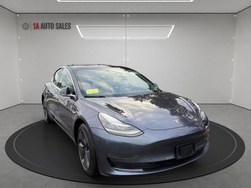 Used 2020 Tesla Model 3 Long Range image 7