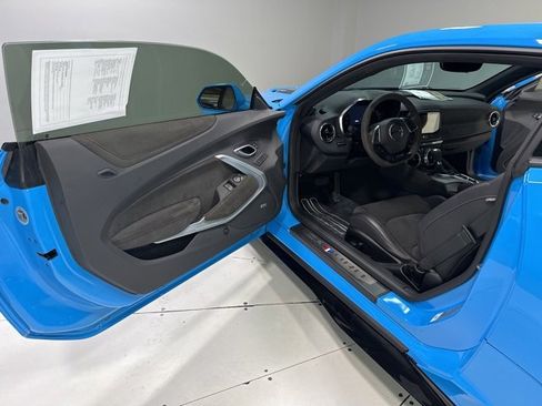 Used 2023 Chevrolet Camaro ZL1 image 5