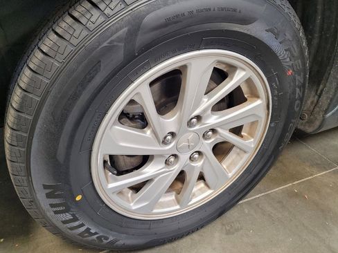 Used 2019 Mitsubishi Eclipse Cross ES image 31