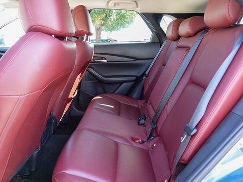 Certified 2024 MAZDA CX-30 AWD 2.5 S w/ Preferred Package image 23