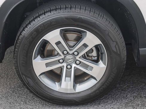 Used 2025 Honda Pilot EX-L image 12