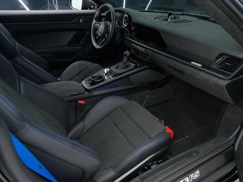 Used 2025 Porsche 911 GT3 RS w/ Weissach Package RWD image 10