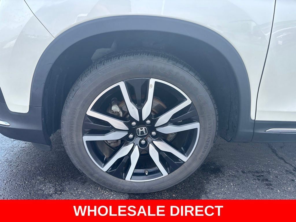 Used 2019 Honda Pilot Touring image 9