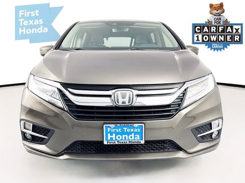 Used 2020 Honda Odyssey Elite image 2