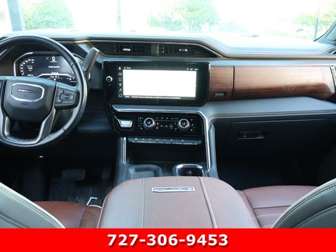 Used 2024 GMC Sierra 2500 Denali Ultimate w/ Max Trailering Package AWD/4WD image 19