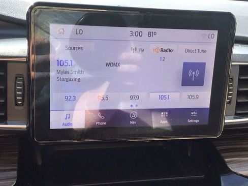 Certified 2022 Ford Explorer Limited w/ Equipment Group 301A image 27