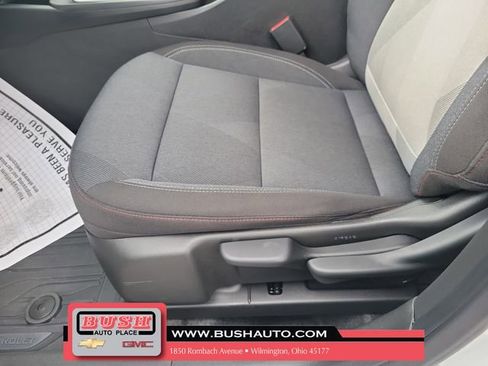 New 2026 Chevrolet Trax RS w/ Sunroof Package FWD image 18