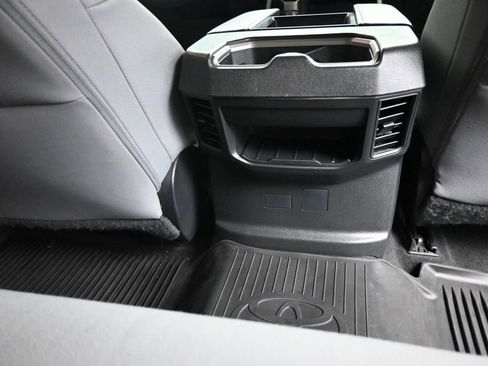 Used 2022 Toyota Tundra SR5 RWD image 17
