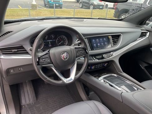 Used 2023 Buick Enclave Essence w/ Experience Buick Package image 13