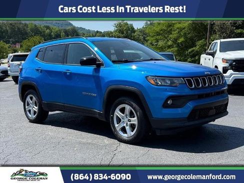 Used 2023 Jeep Compass Latitude AWD/4WD image 1