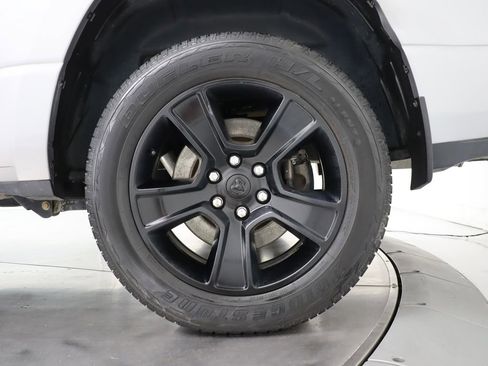 Used 2021 RAM 1500 Big Horn AWD/4WD image 44