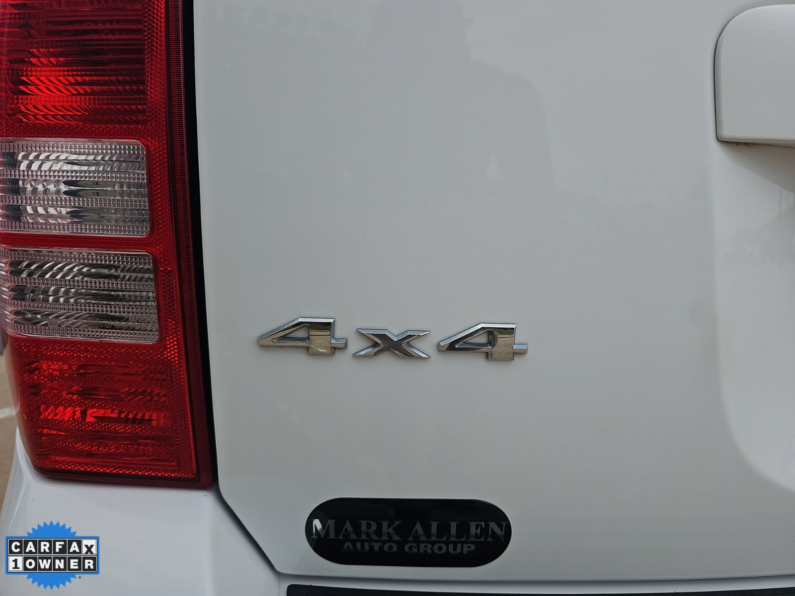 Used 2016 Jeep Patriot Latitude AWD/4WD image 5