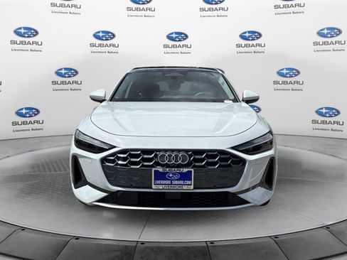Used 2025 Audi A5 2.0T Premium Plus w/ Premium Plus AWD/4WD image 8