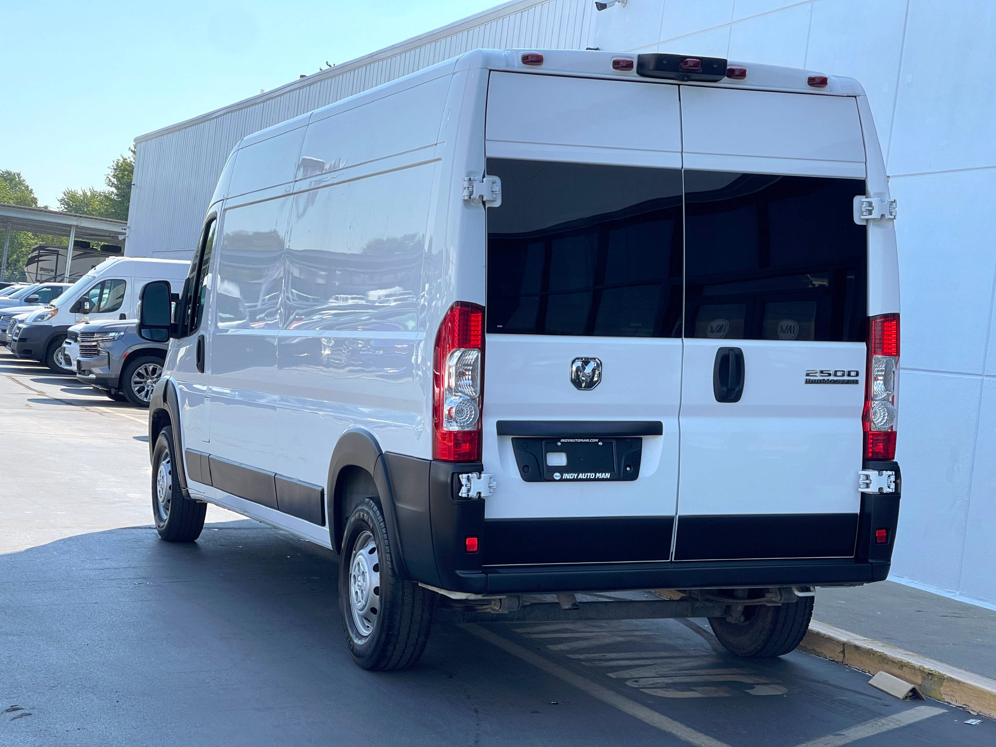 Used 2023 RAM ProMaster 2500 FWD image 5