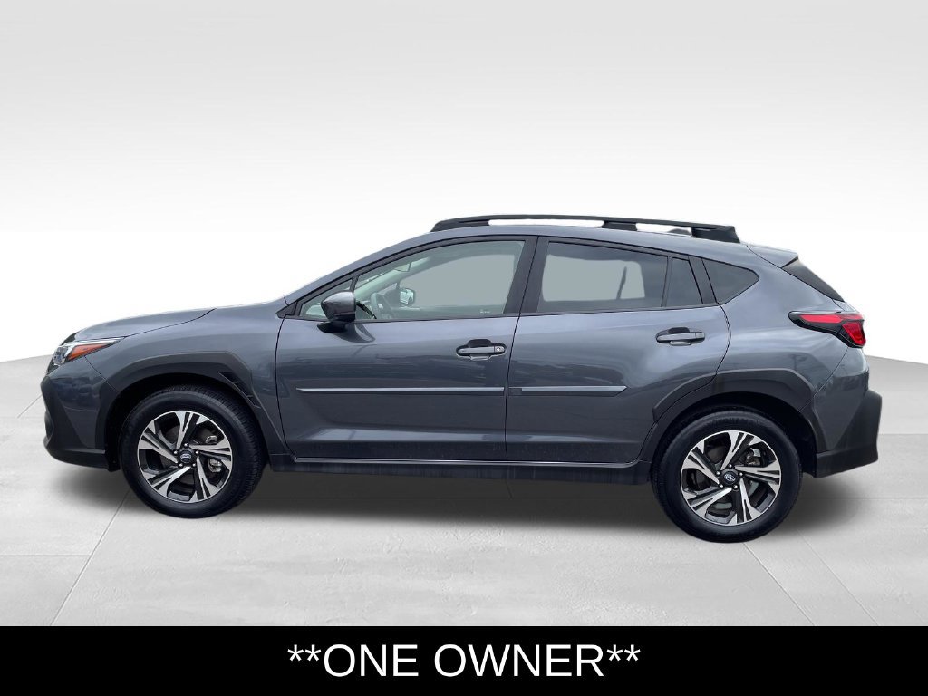 Used 2025 Subaru Crosstrek 2.5i Premium AWD/4WD image 3