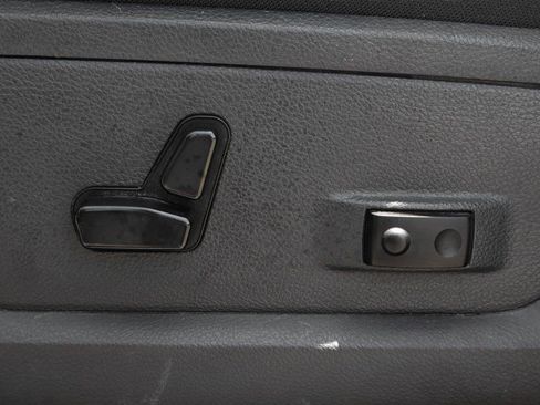 Used 2012 RAM 2500 Big Horn image 18