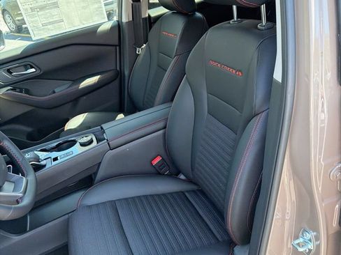 New 2026 Nissan Rogue SV AWD/4WD image 19