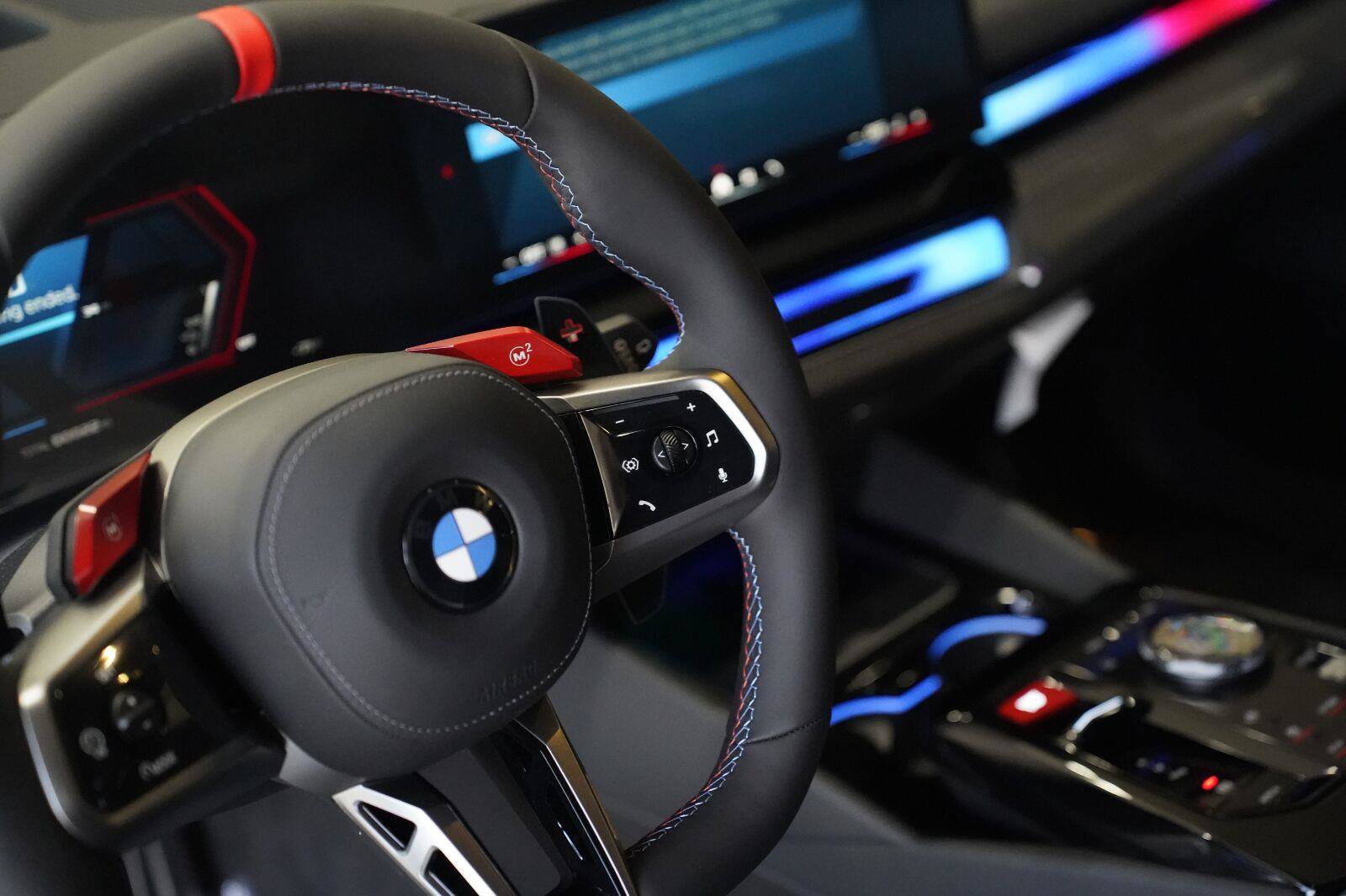 New 2027 BMW M5 Touring AWD/4WD image 9