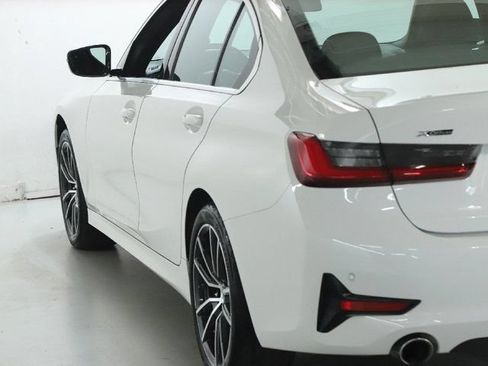 Used 2021 BMW 330i xDrive Sedan w/ Convenience Package AWD/4WD image 44