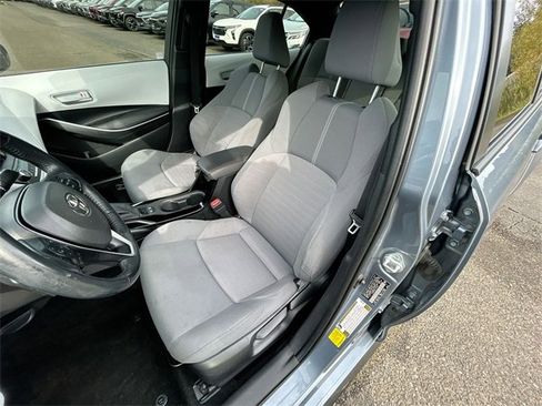 Used 2020 Toyota Corolla SE image 17