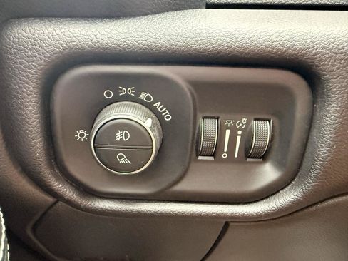 Used 2022 RAM 3500 Laramie w/ Night Edition AWD/4WD image 23