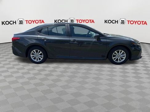 Used 2025 Toyota Camry LE FWD image 9