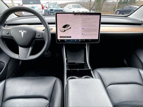 Used 2020 Tesla Model 3 Long Range image 15