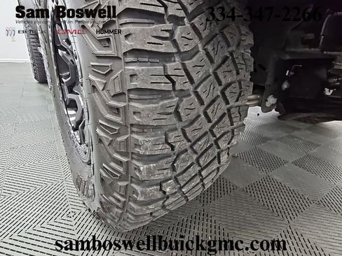 Used 2022 Ford Bronco Wildtrak image 44