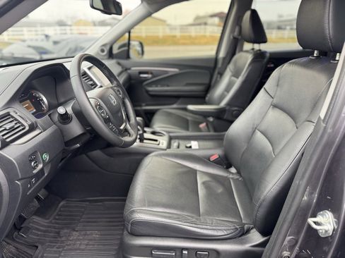 Used 2017 Honda Ridgeline RTL-T image 11