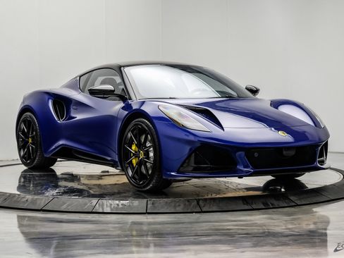 Used 2026 Lotus Emira SE RWD image 31