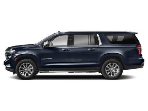 Used 2021 Chevrolet Suburban Premier w/ Premium Package AWD/4WD image 3